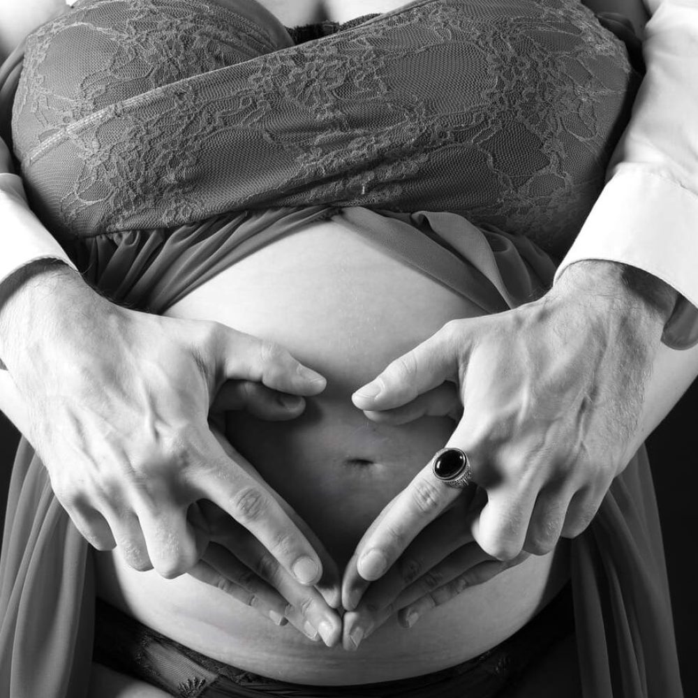 Photo femme enceinte en studio Ariège (09)