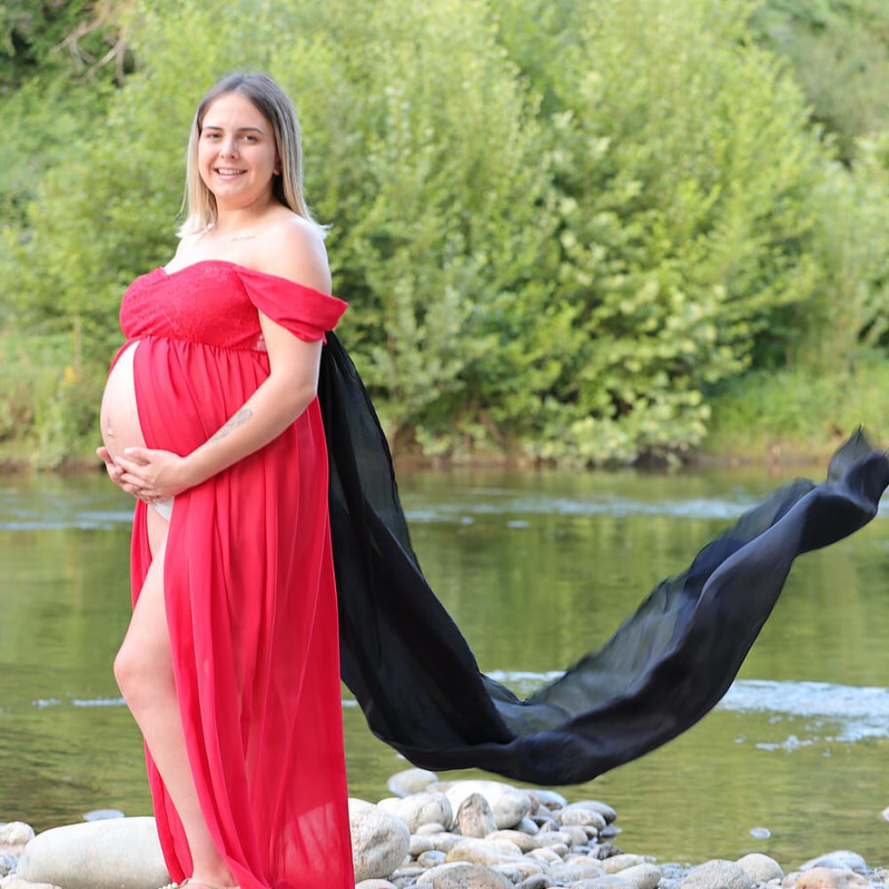 Photo femme enceinte en extérieur Ariège (09)
