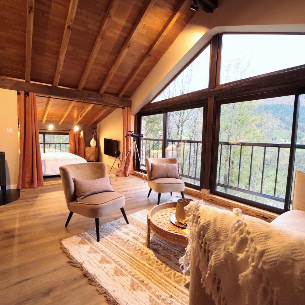 Photo professionnelle de de logements en location Ariège (09)